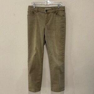 Chico’s Platinum Denim Tan Jeans Straight Embroidery Size 8S (Chico’s 1 Short)